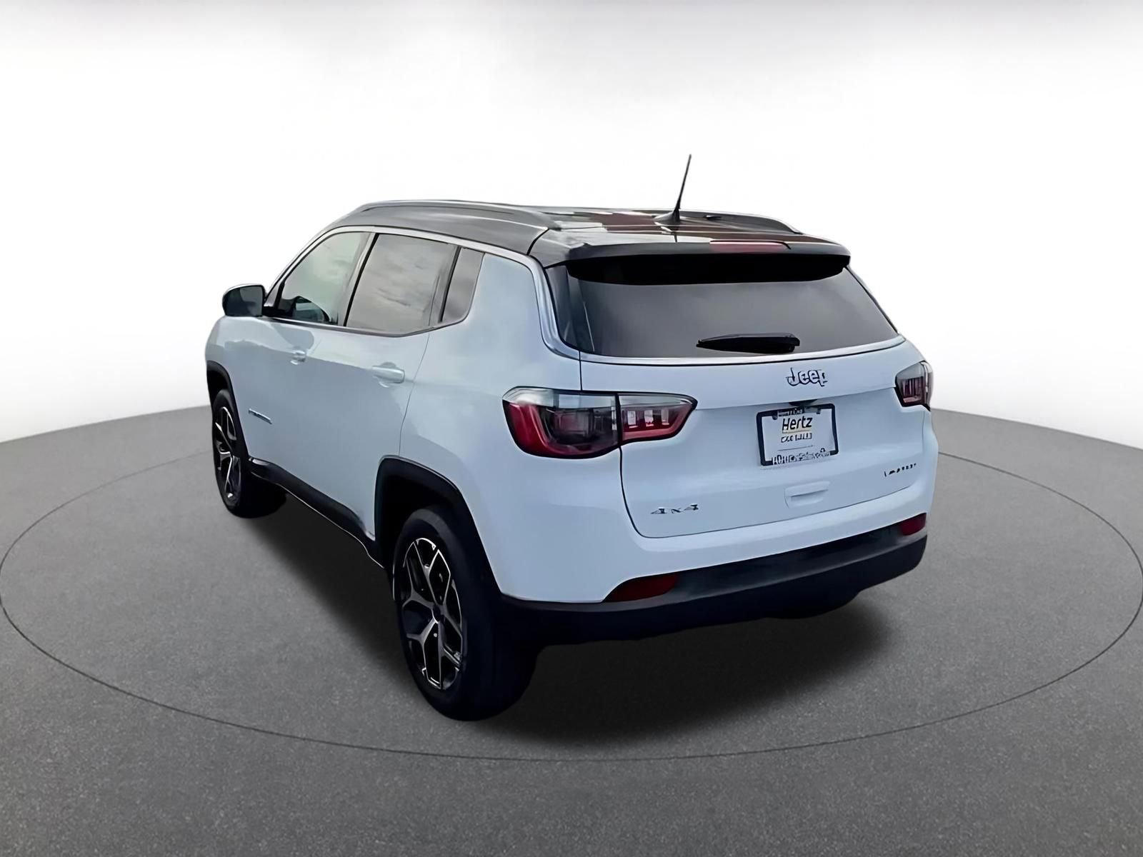 Thumbnail: 2025 Jeep Compass - 11