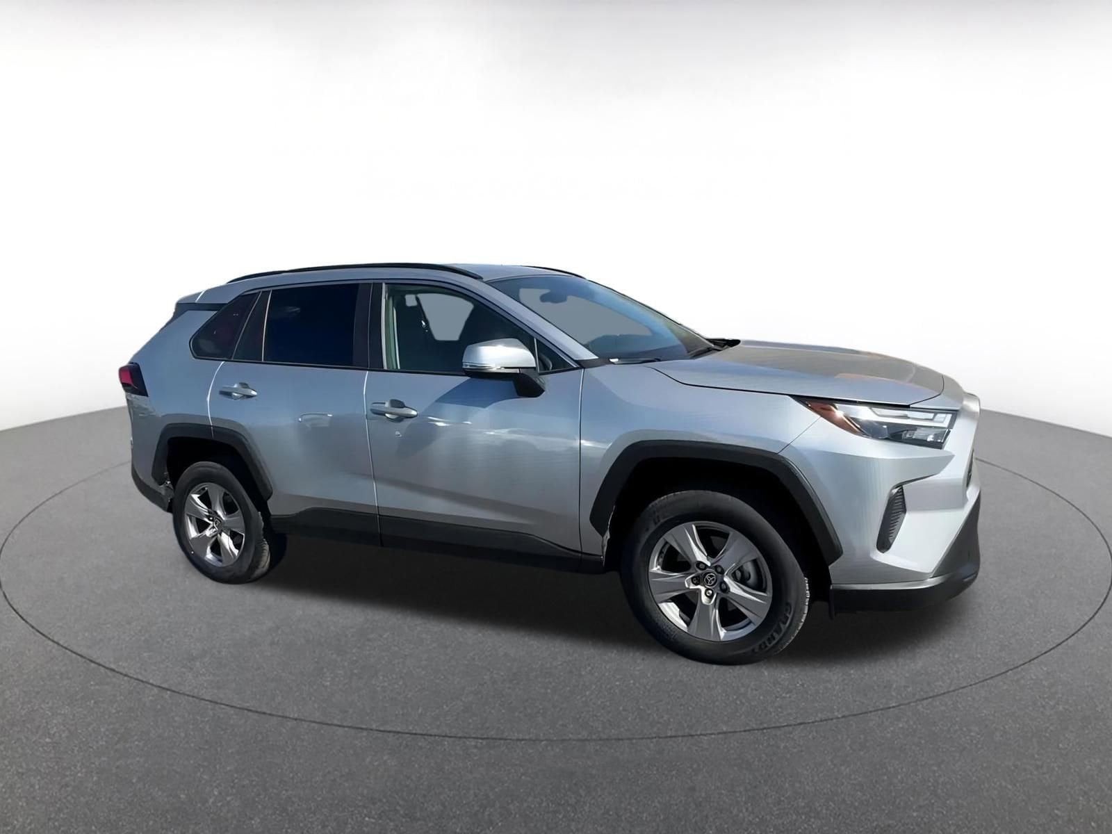 Thumbnail: 2025 Toyota RAV4 - 2