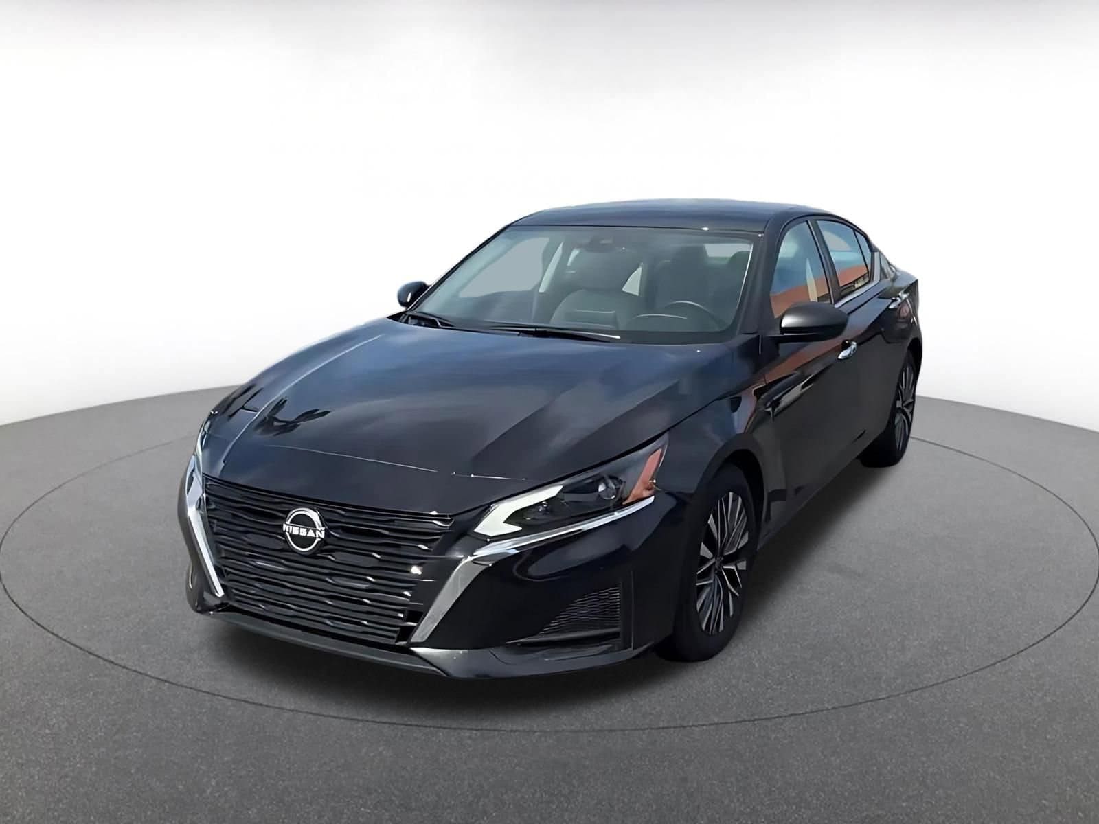 Thumbnail: 2025 Nissan Altima - 4