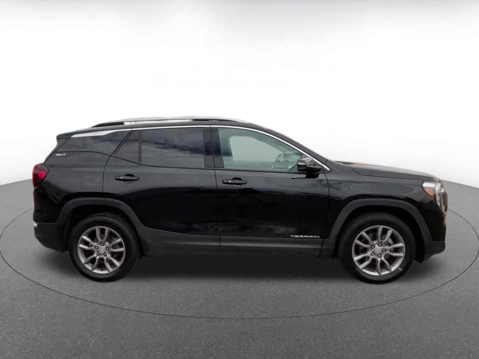 Thumbnail: 2024 GMC Terrain - 16