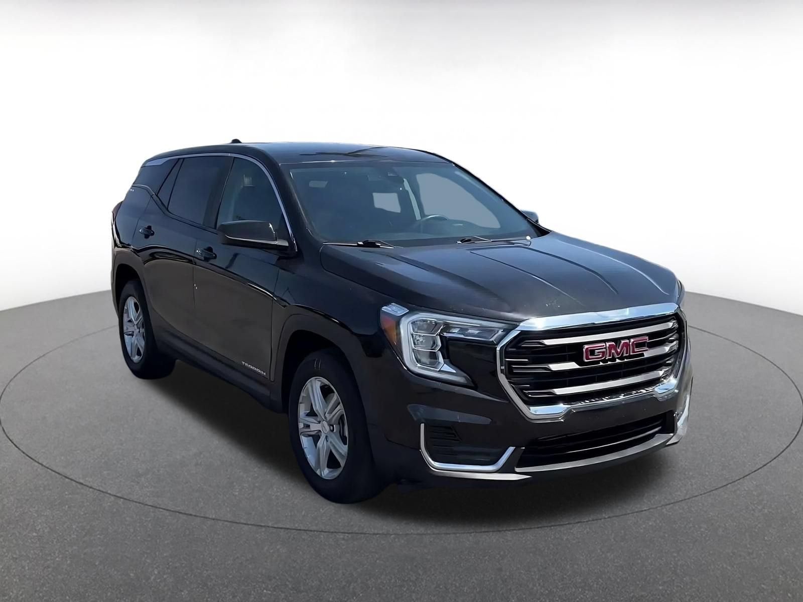 Thumbnail: 2024 GMC Terrain - 3