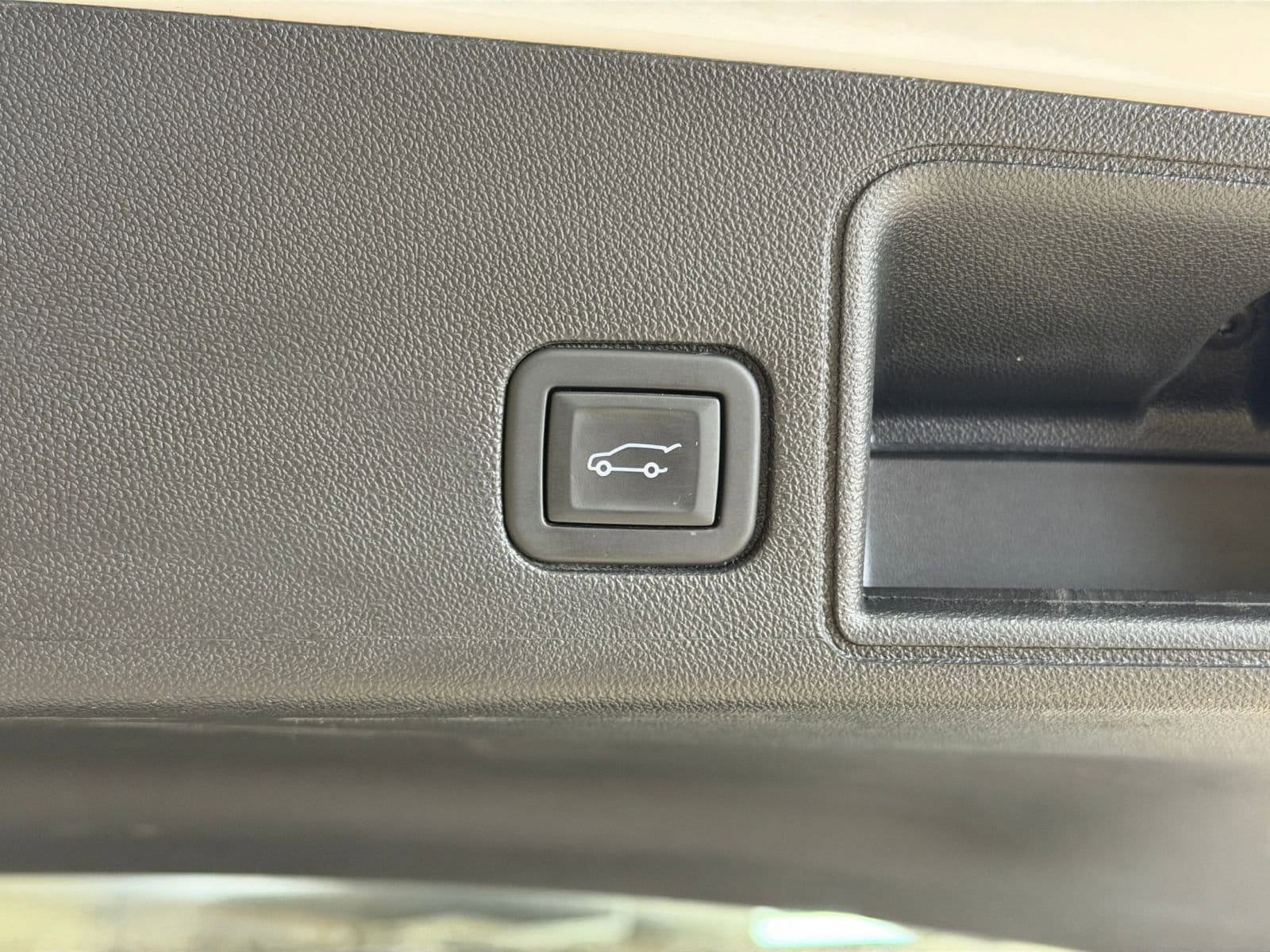 Thumbnail: 2024 GMC Terrain - 23