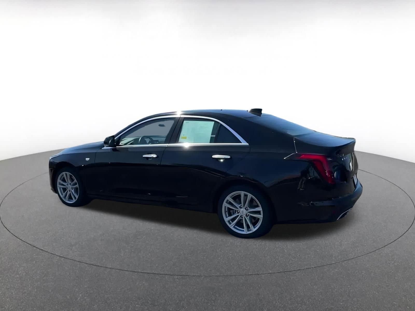 Thumbnail: 2024 Cadillac CT4 - 9