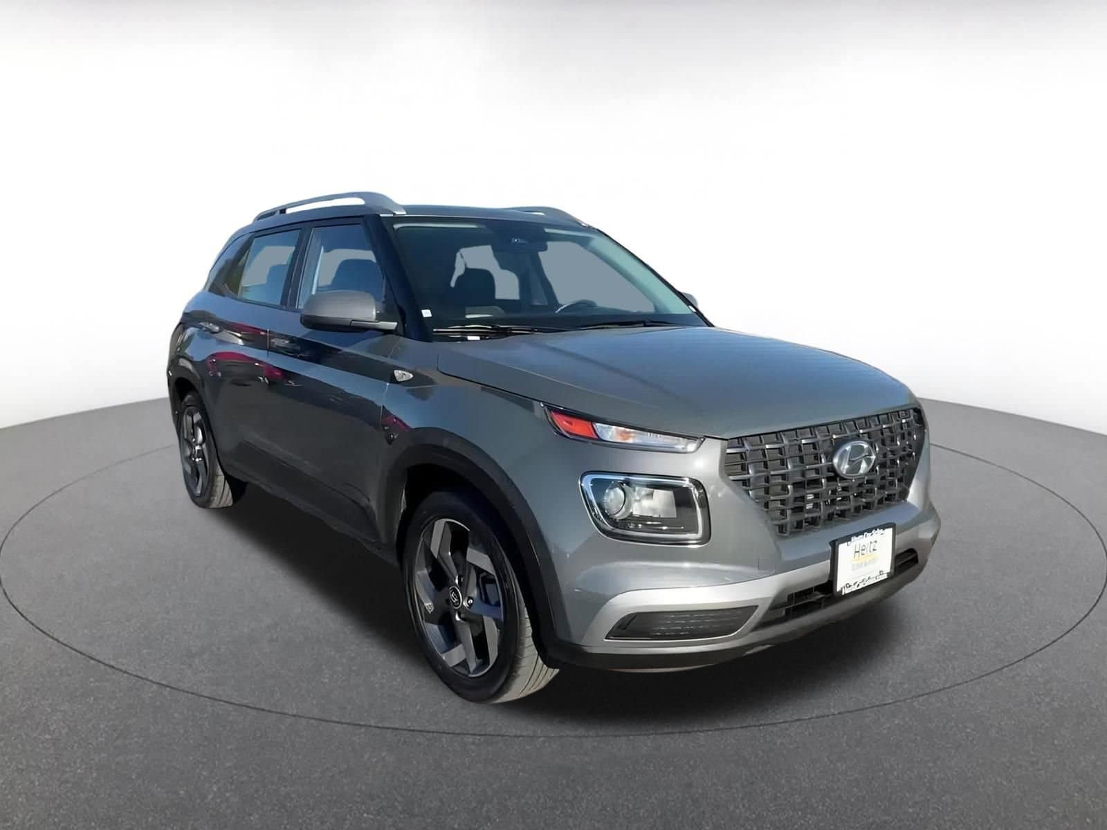 Thumbnail: 2025 Hyundai Venue - 3