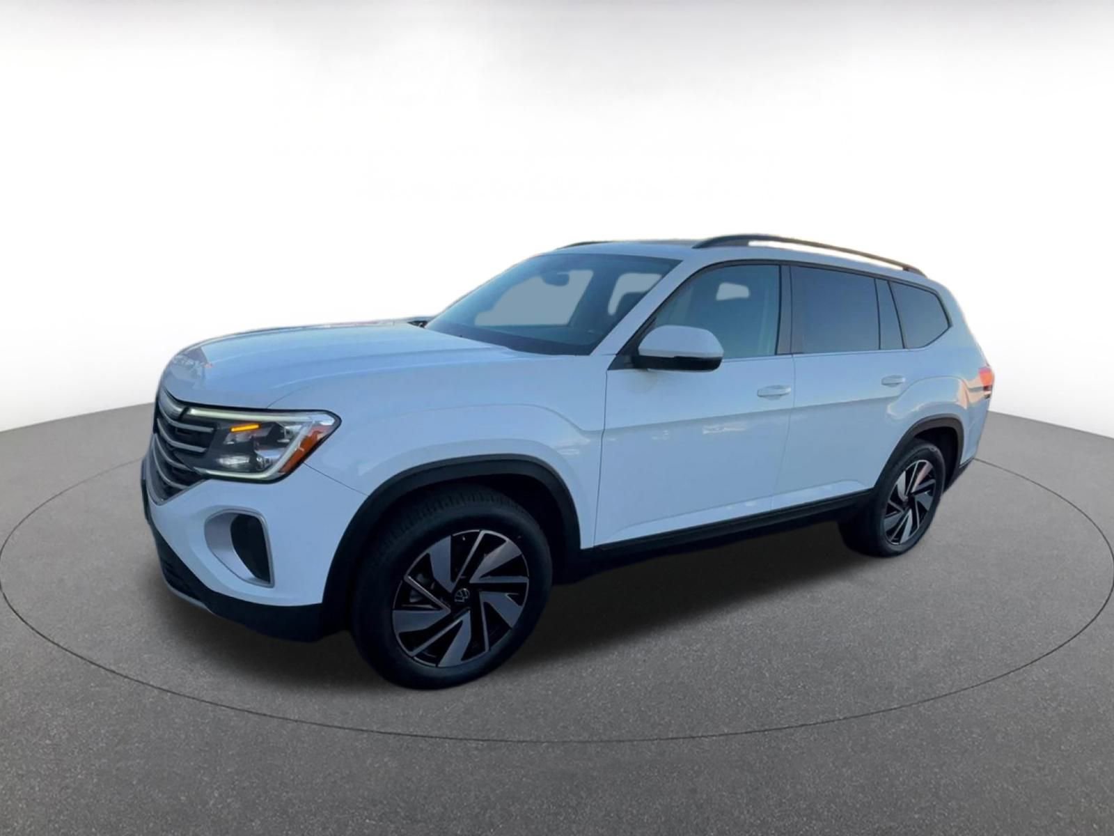 Thumbnail: 2025 Volkswagen Atlas - 8