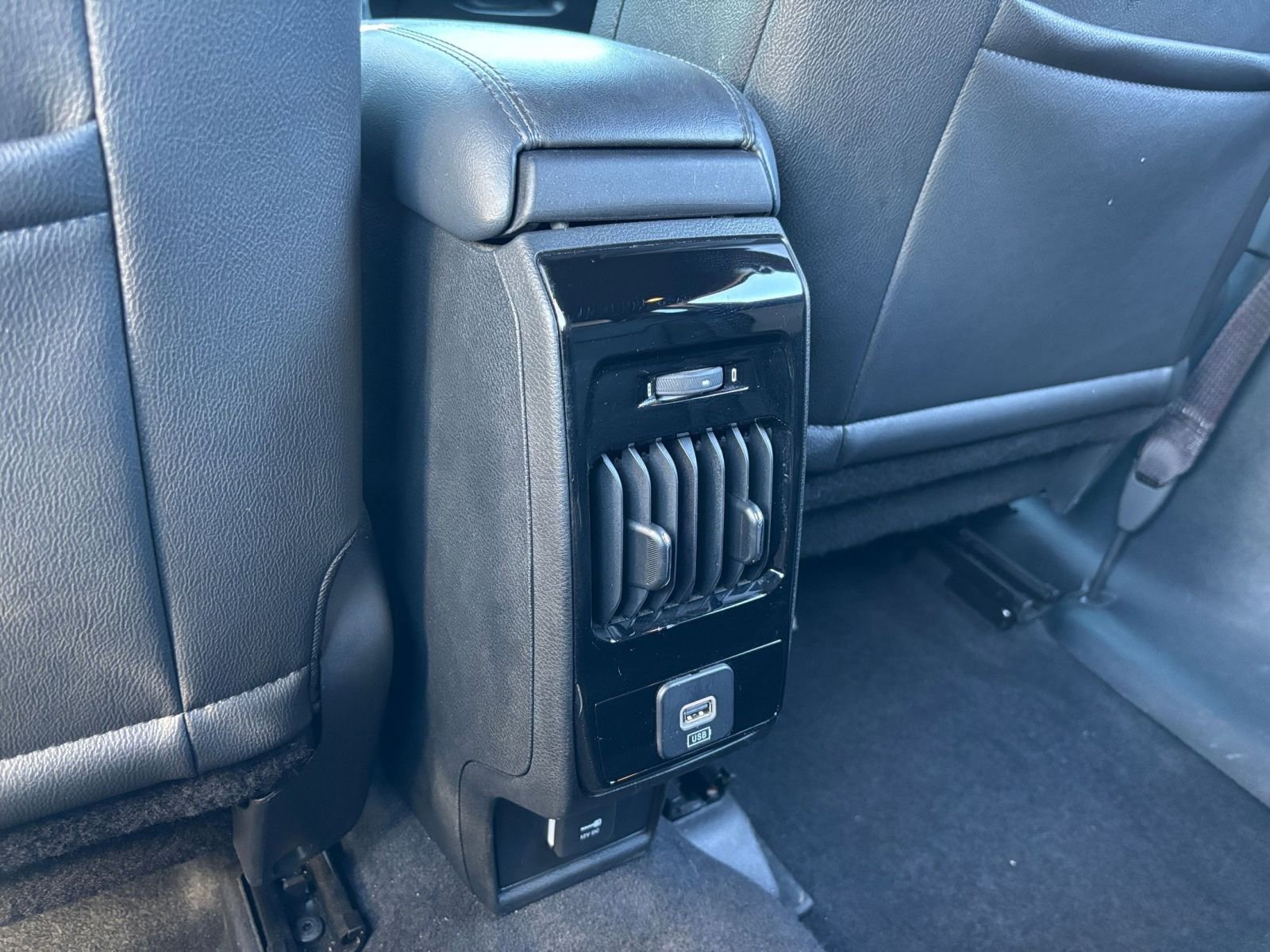 Thumbnail: 2025 Jeep Compass - 24