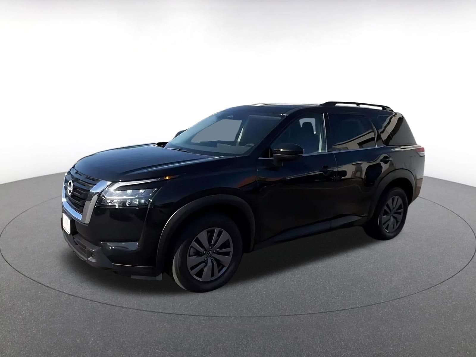 Thumbnail: 2025 Nissan Pathfinder - 8