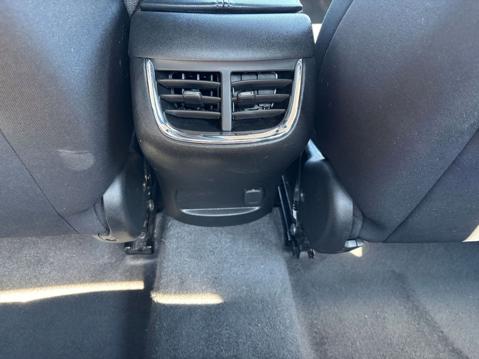 Thumbnail: 2024 Chevrolet Malibu - 23