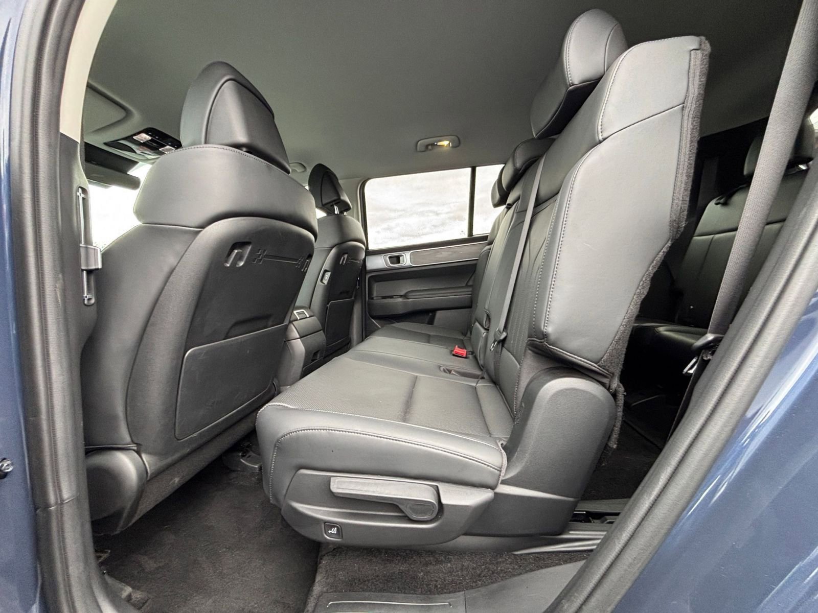 Thumbnail: 2025 Hyundai Santa Fe - 25