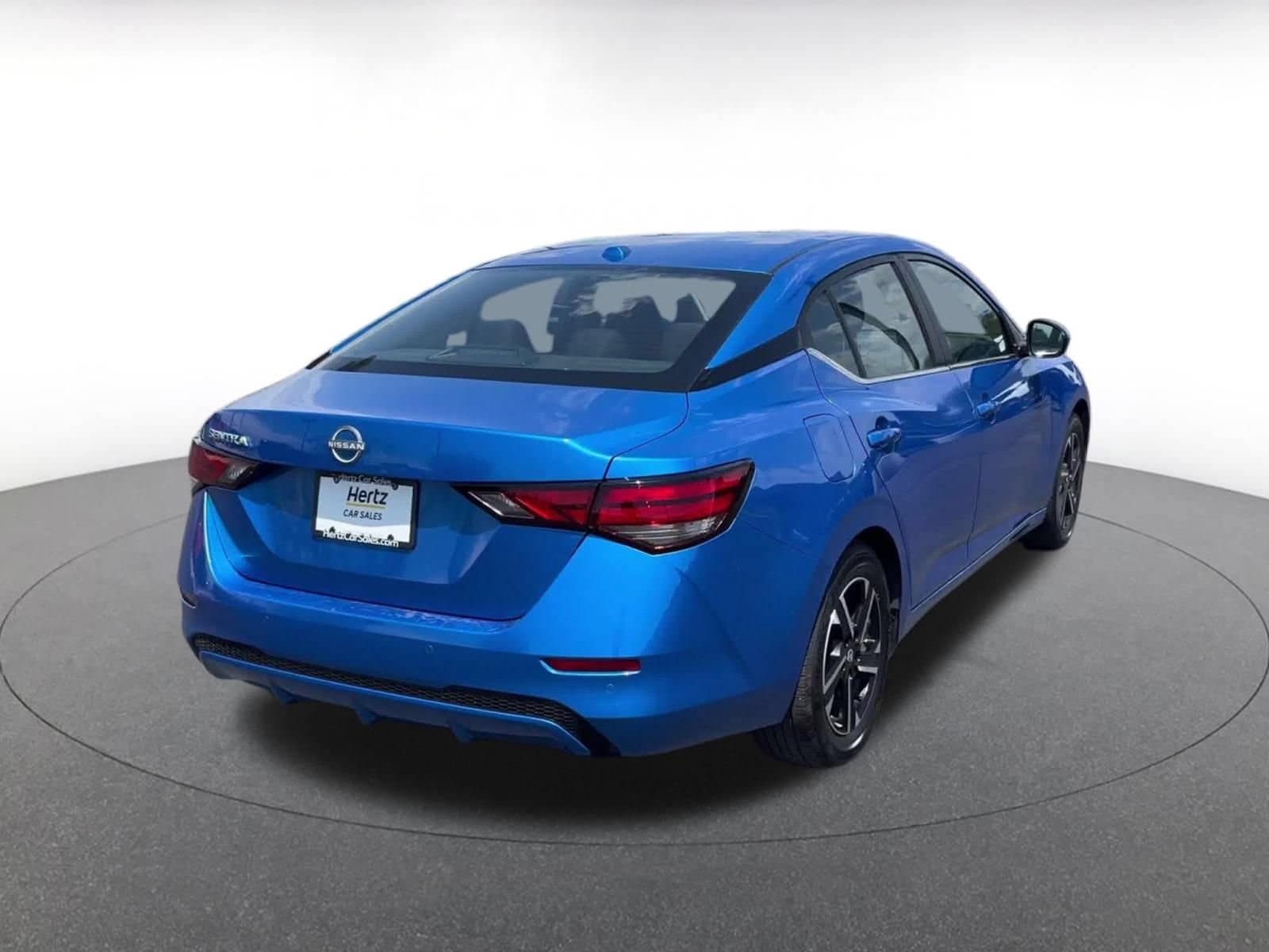 Thumbnail: 2025 Nissan Sentra - 11