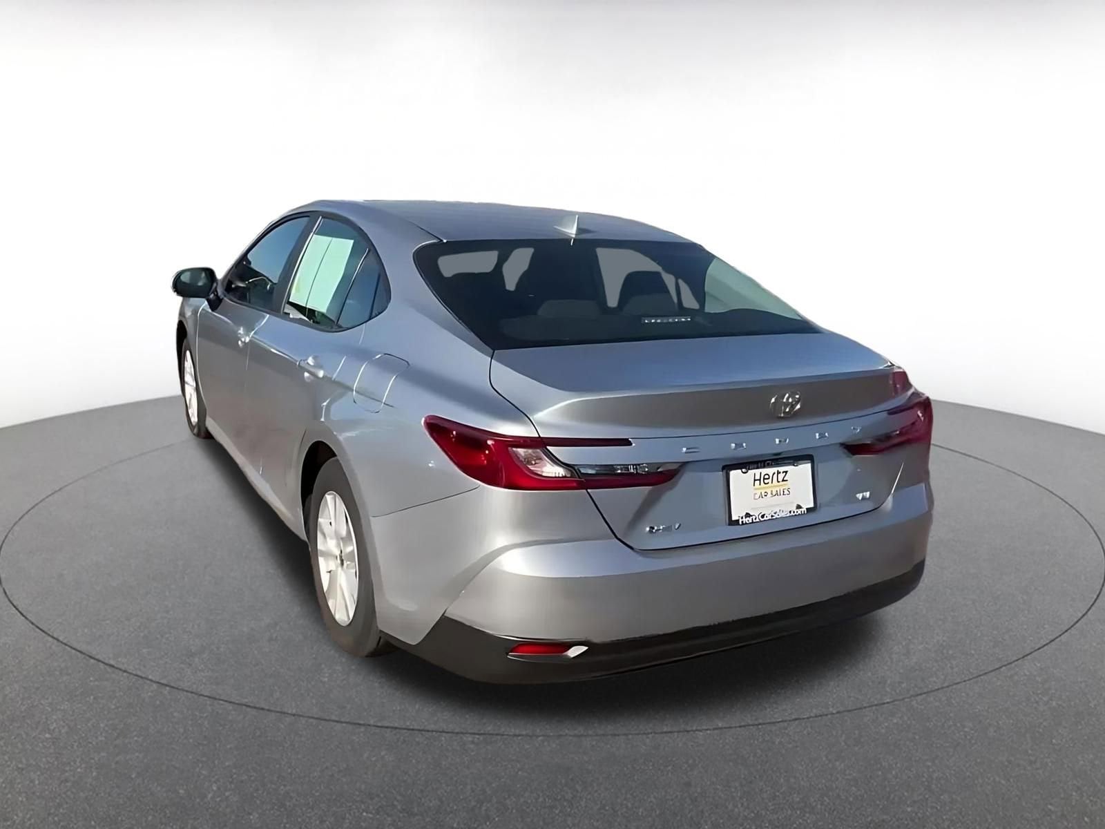 Thumbnail: 2025 Toyota Camry - 11