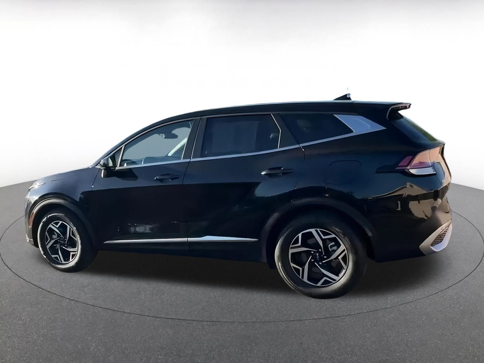 Thumbnail: 2025 Kia Sportage - 9