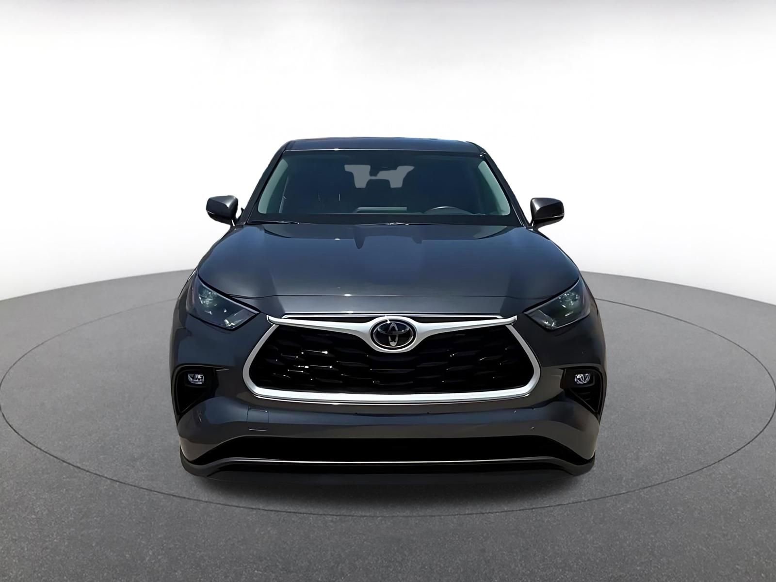 Thumbnail: 2025 Toyota Highlander - 4