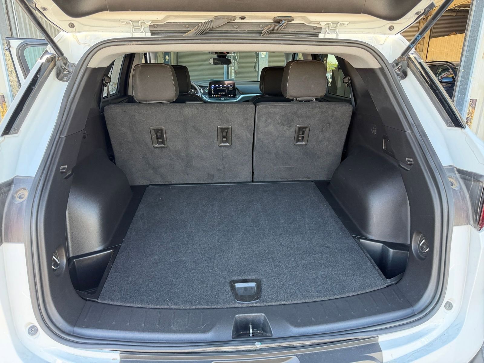 Thumbnail: 2025 Chevrolet Blazer - 32