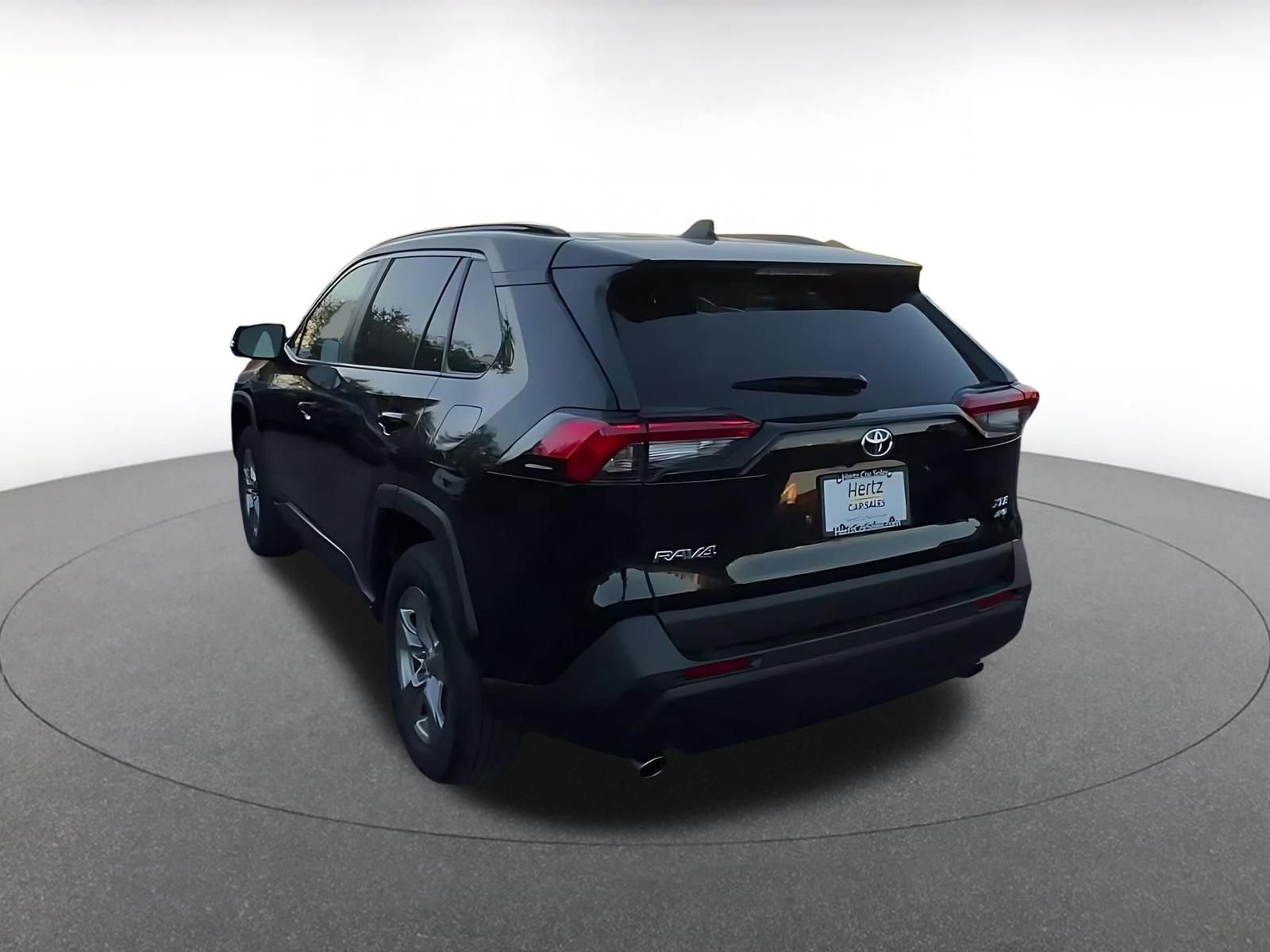 Thumbnail: 2025 Toyota RAV4 - 11