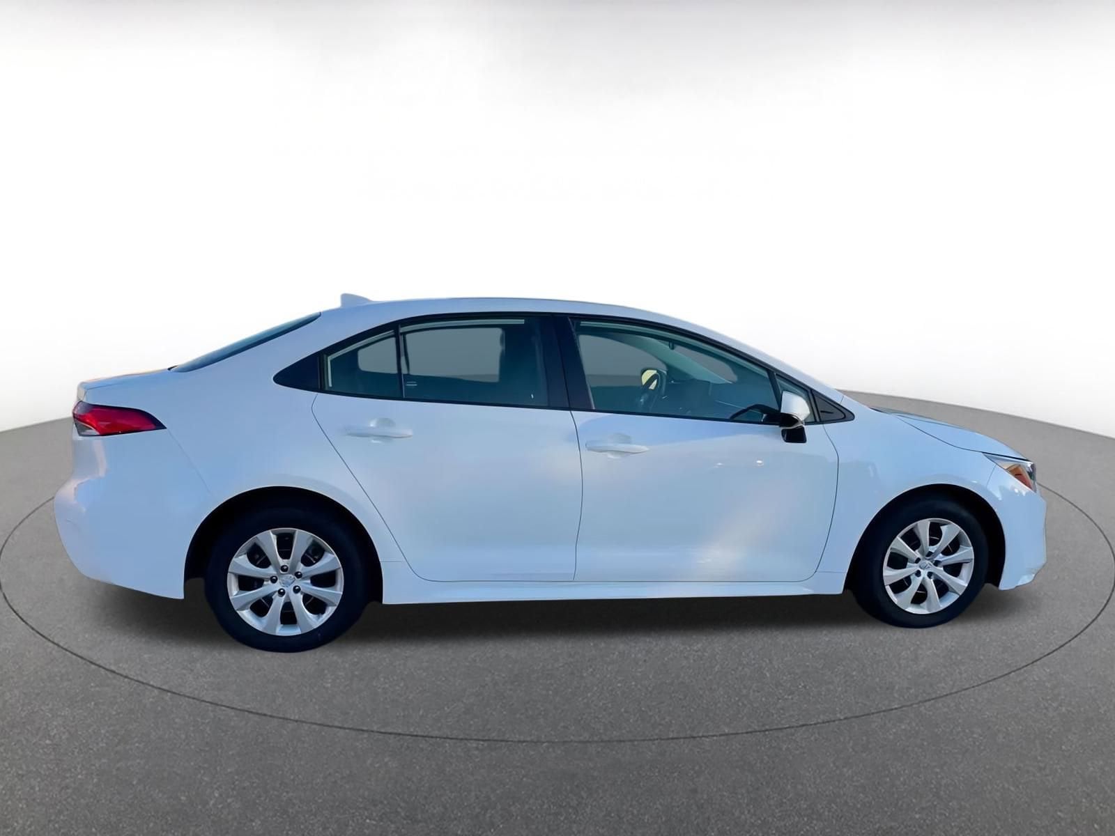 Thumbnail: 2025 Toyota Corolla - 16