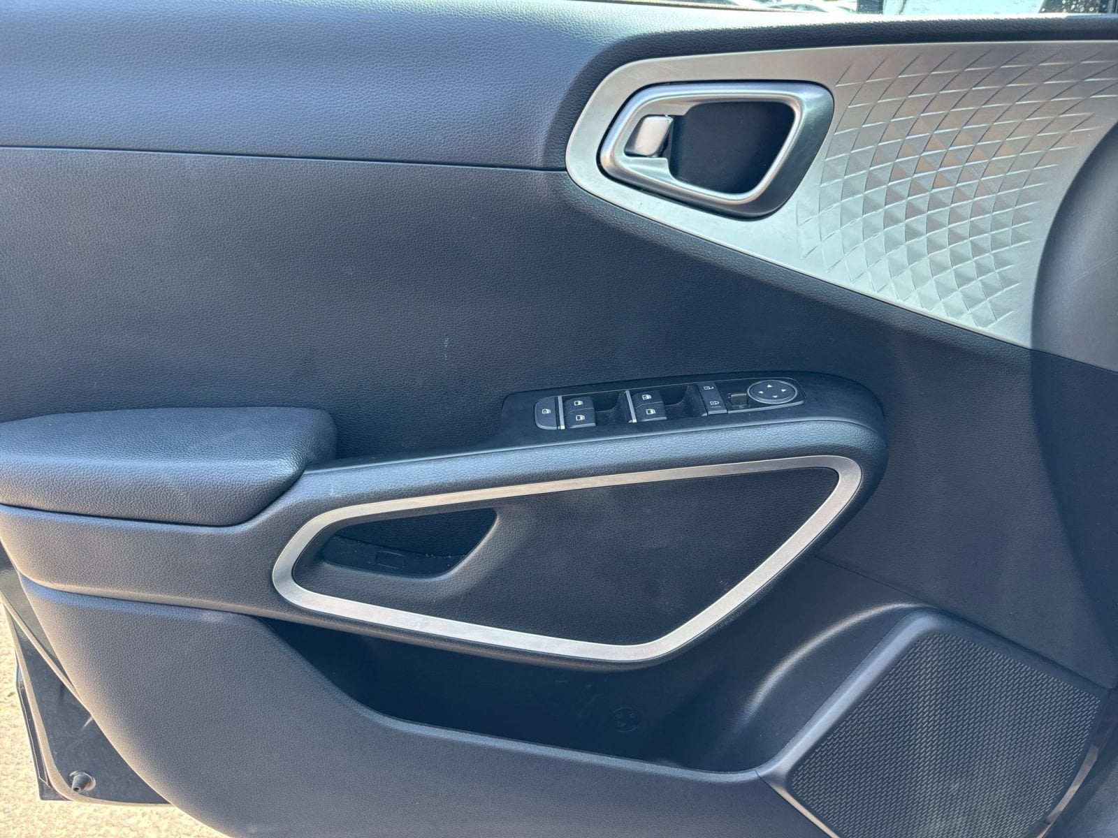 Thumbnail: 2025 Kia Soul - 15