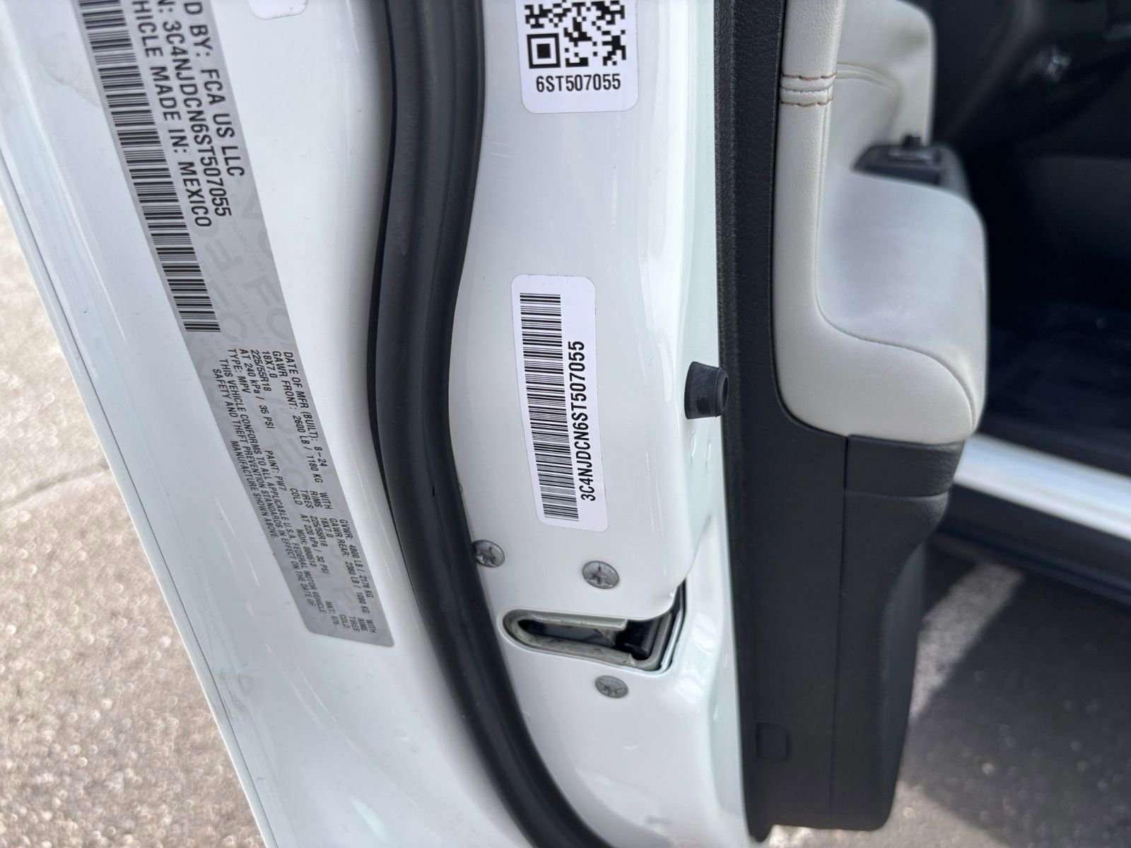 Thumbnail: 2025 Jeep Compass - 29