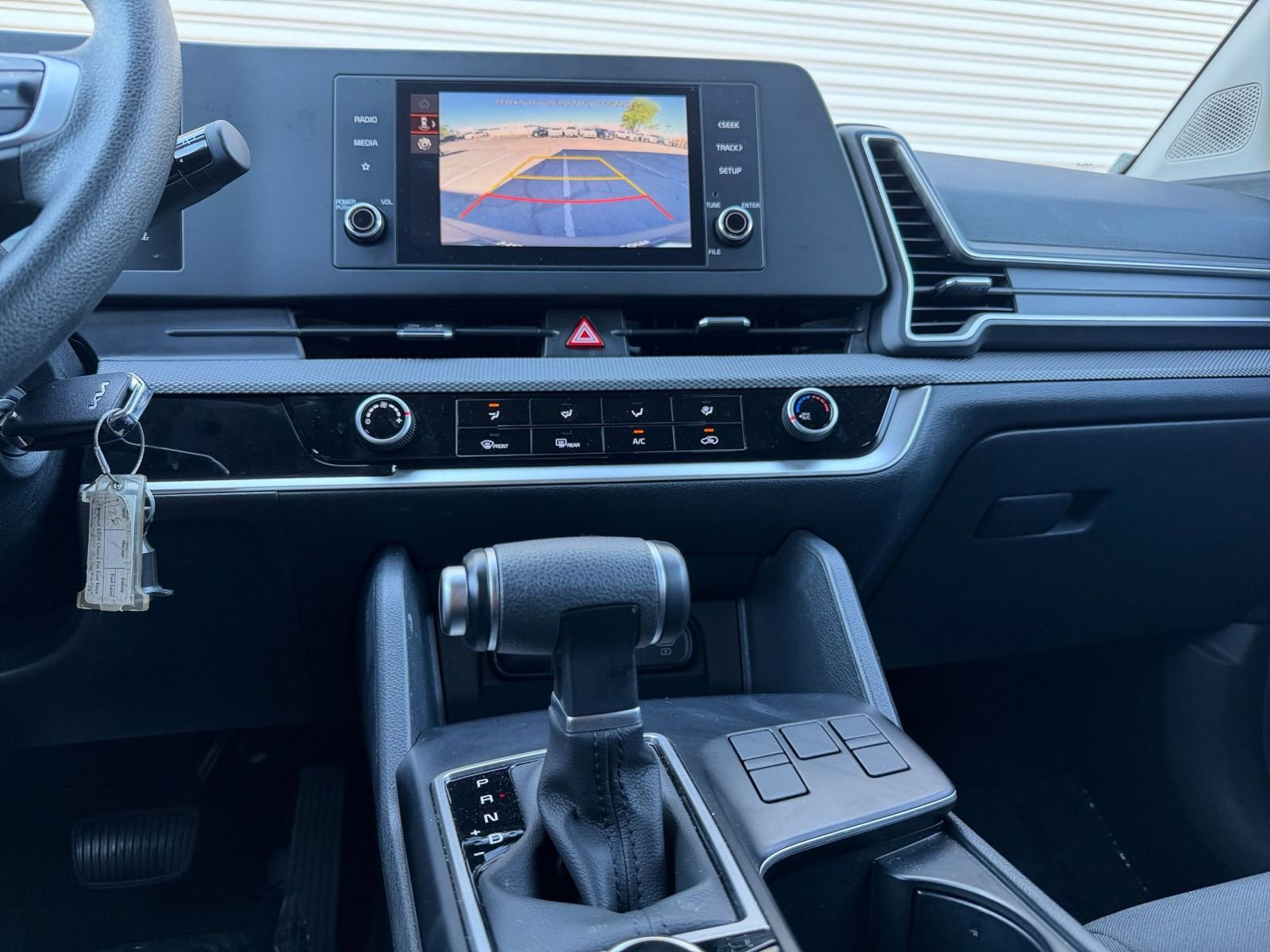 Thumbnail: 2025 Kia Sportage - 17