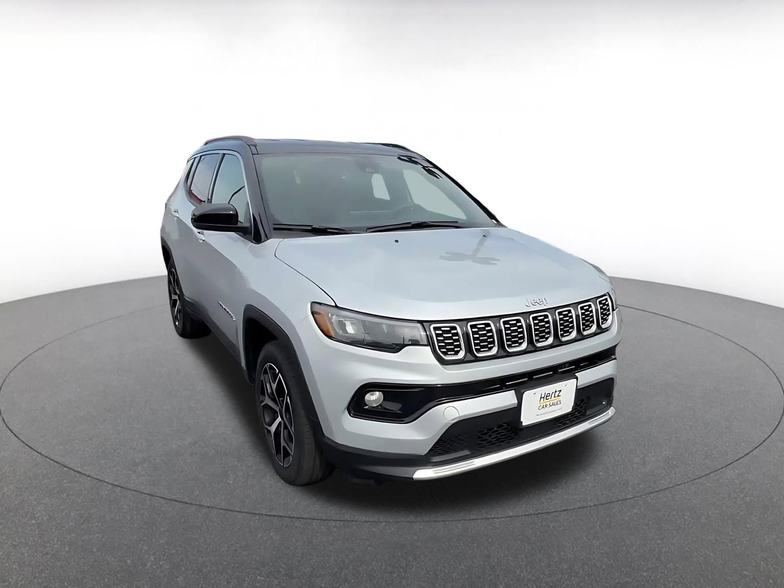 Thumbnail: 2025 Jeep Compass - 3