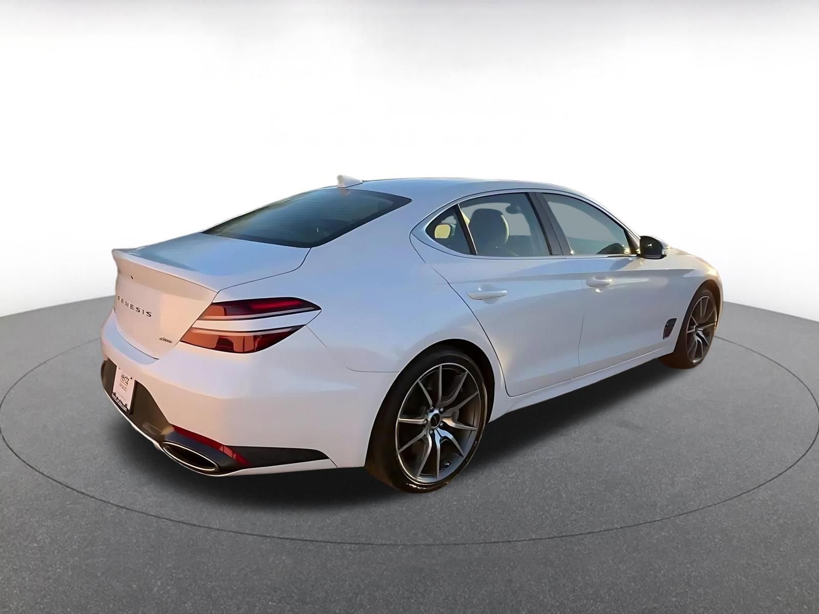 Thumbnail: 2025 Genesis G70 - 14
