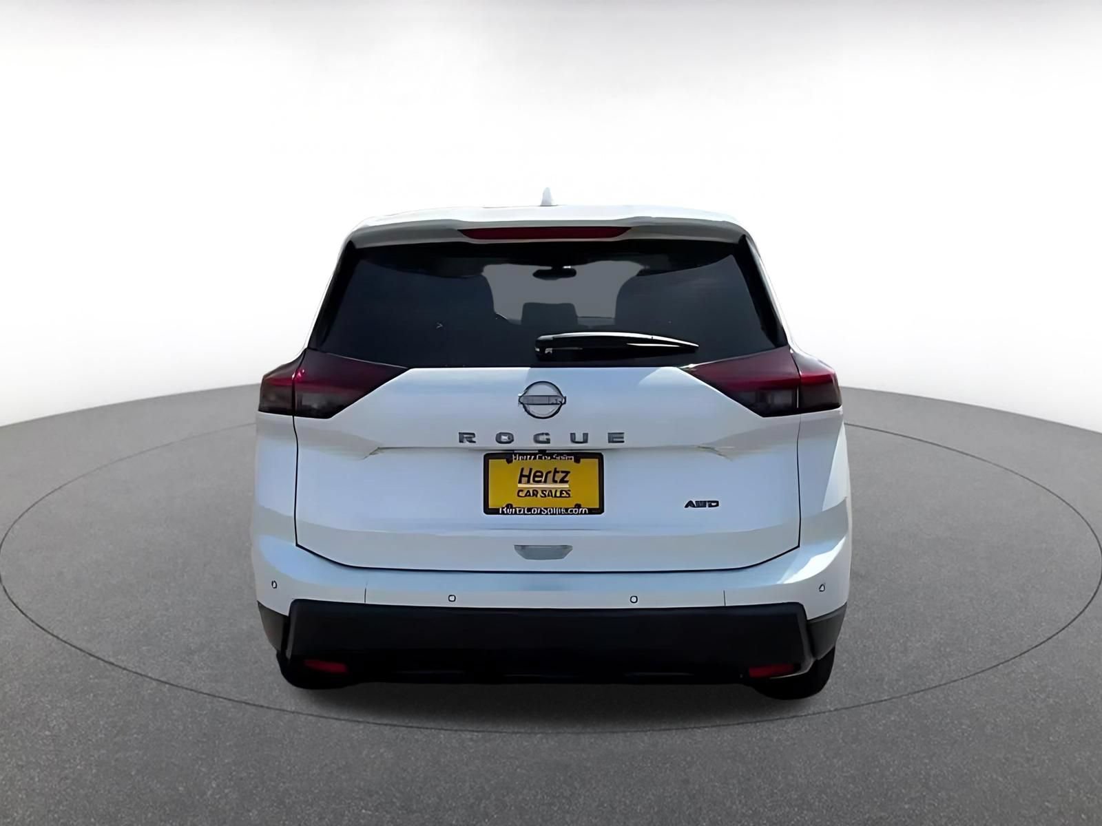 Thumbnail: 2025 Nissan Rogue - 12
