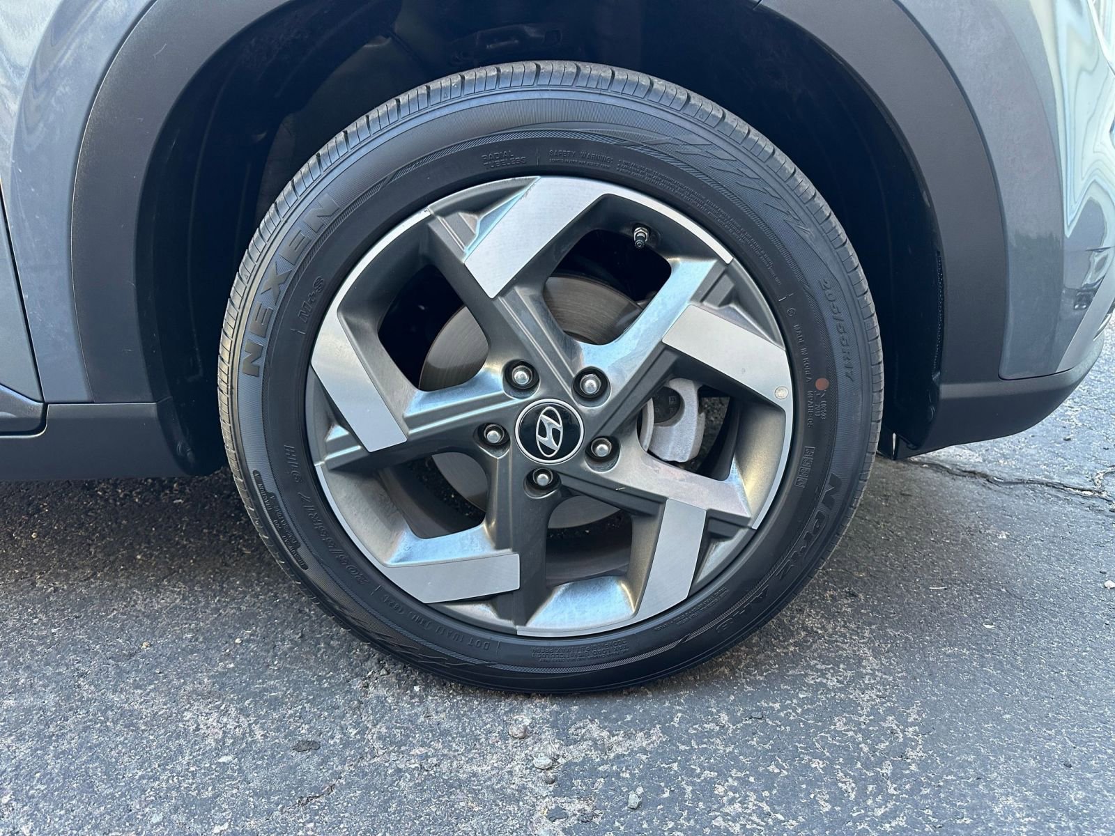 Thumbnail: 2025 Hyundai Venue - 29