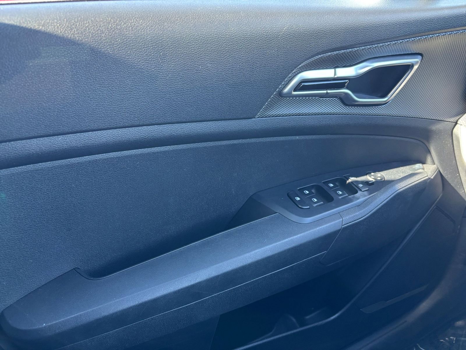 Thumbnail: 2025 Kia Sportage - 18