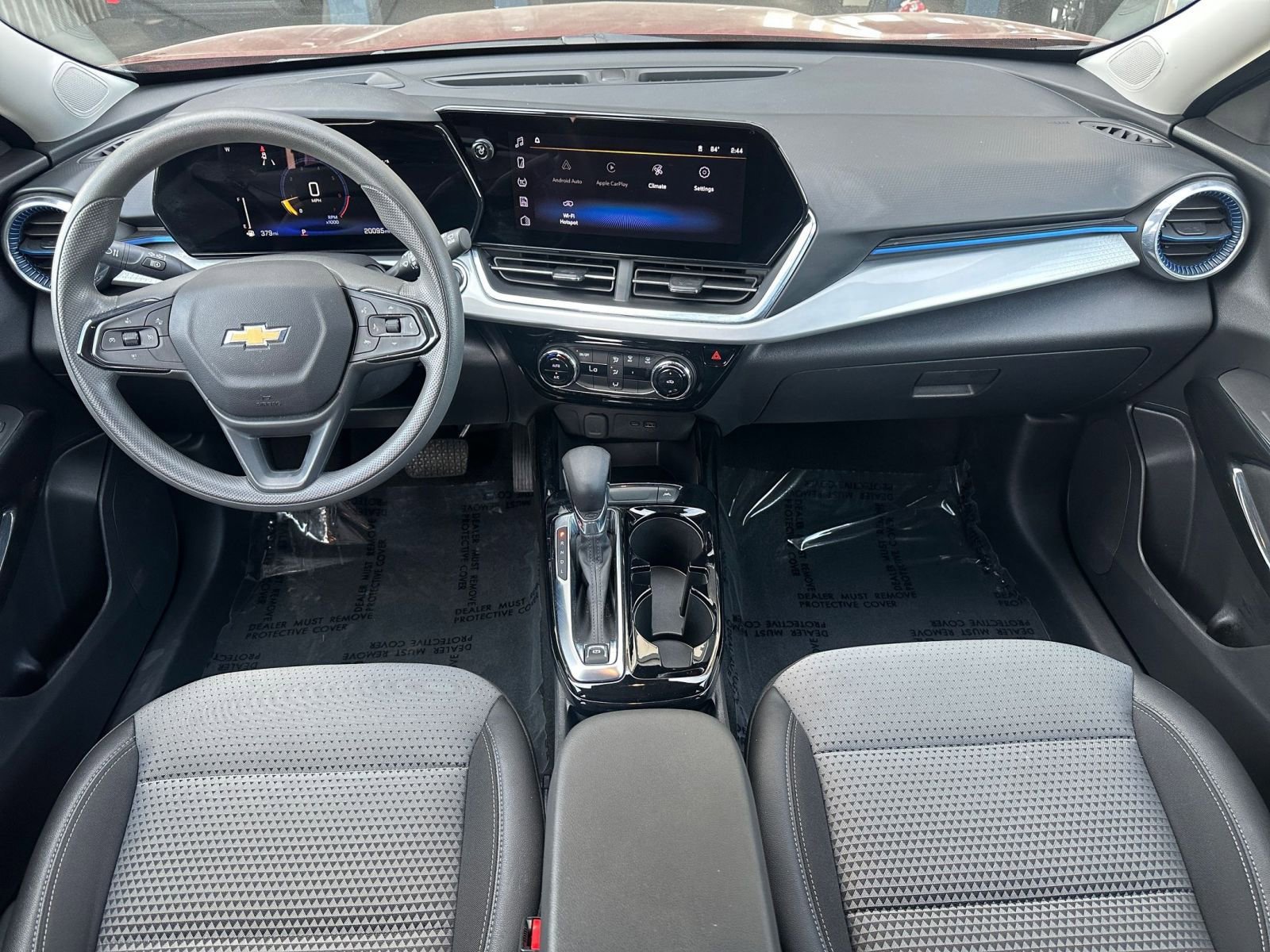 Thumbnail: 2025 Chevrolet Trax - 31