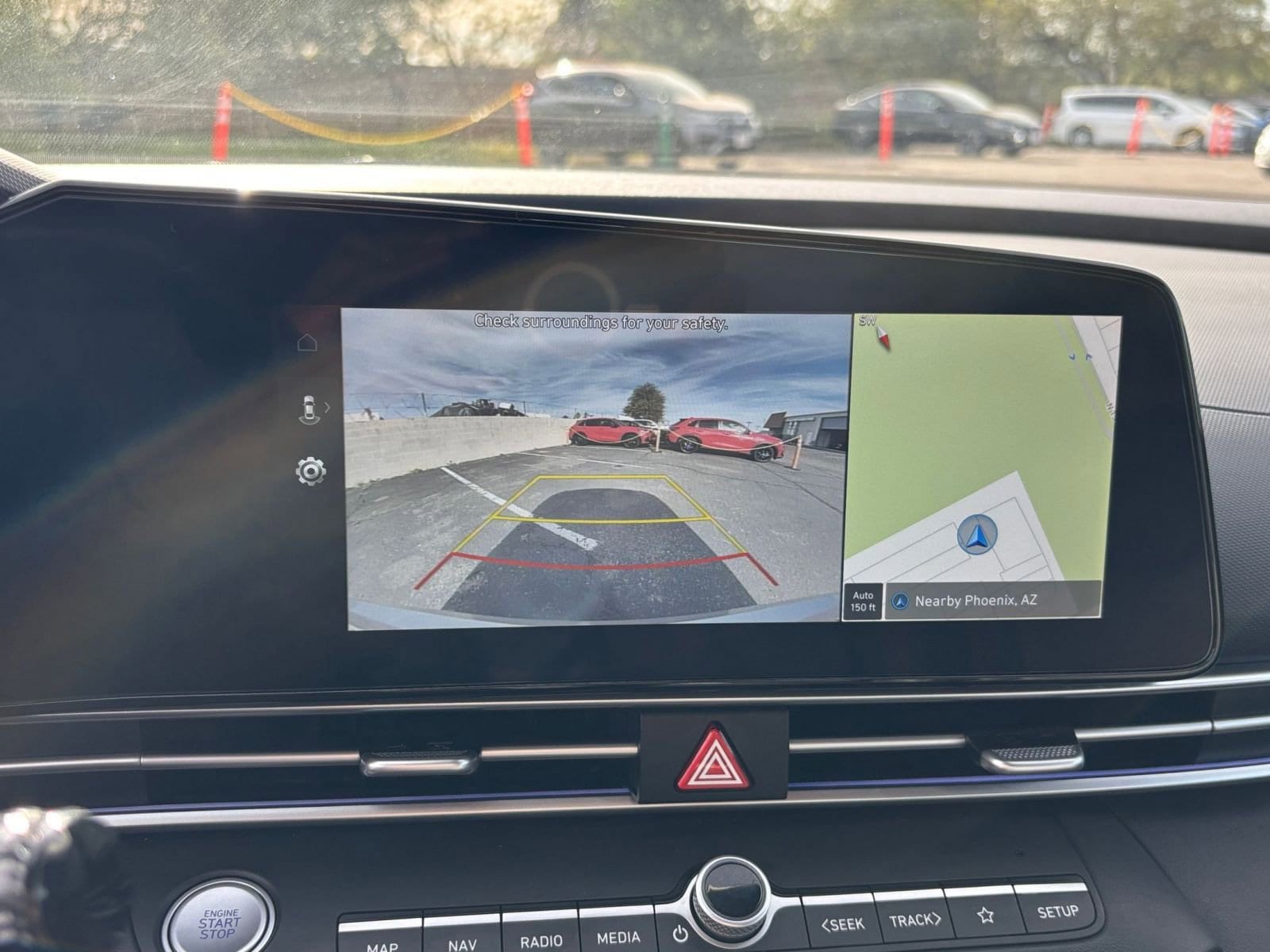 Thumbnail: 2025 Hyundai Elantra - 17