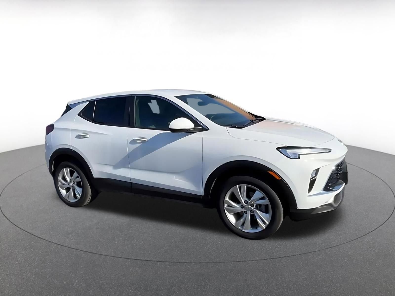 Thumbnail: 2025 Buick Encore GX - 2