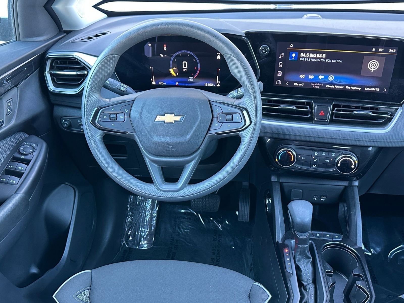 Thumbnail: 2025 Chevrolet TrailBlazer - 32