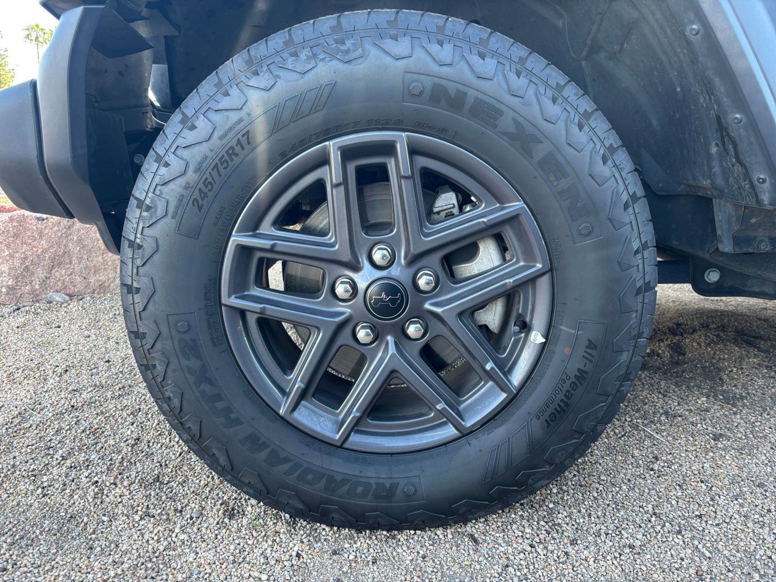 Thumbnail: 2025 Jeep Wrangler - 29