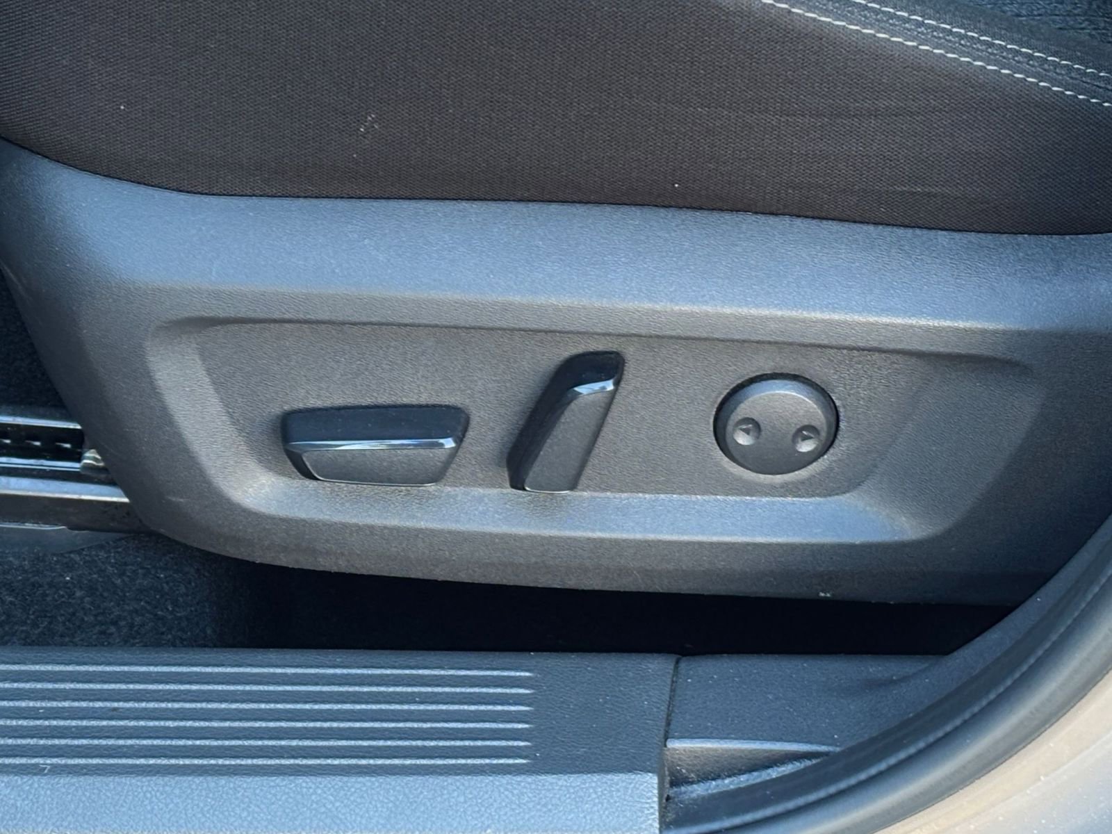 Thumbnail: 2025 Nissan Rogue - 22