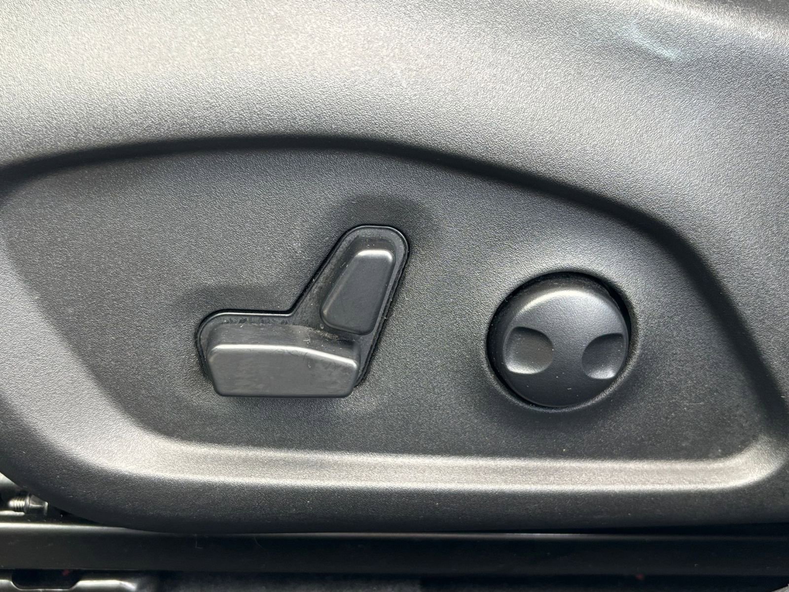 Thumbnail: 2025 Jeep Compass - 22