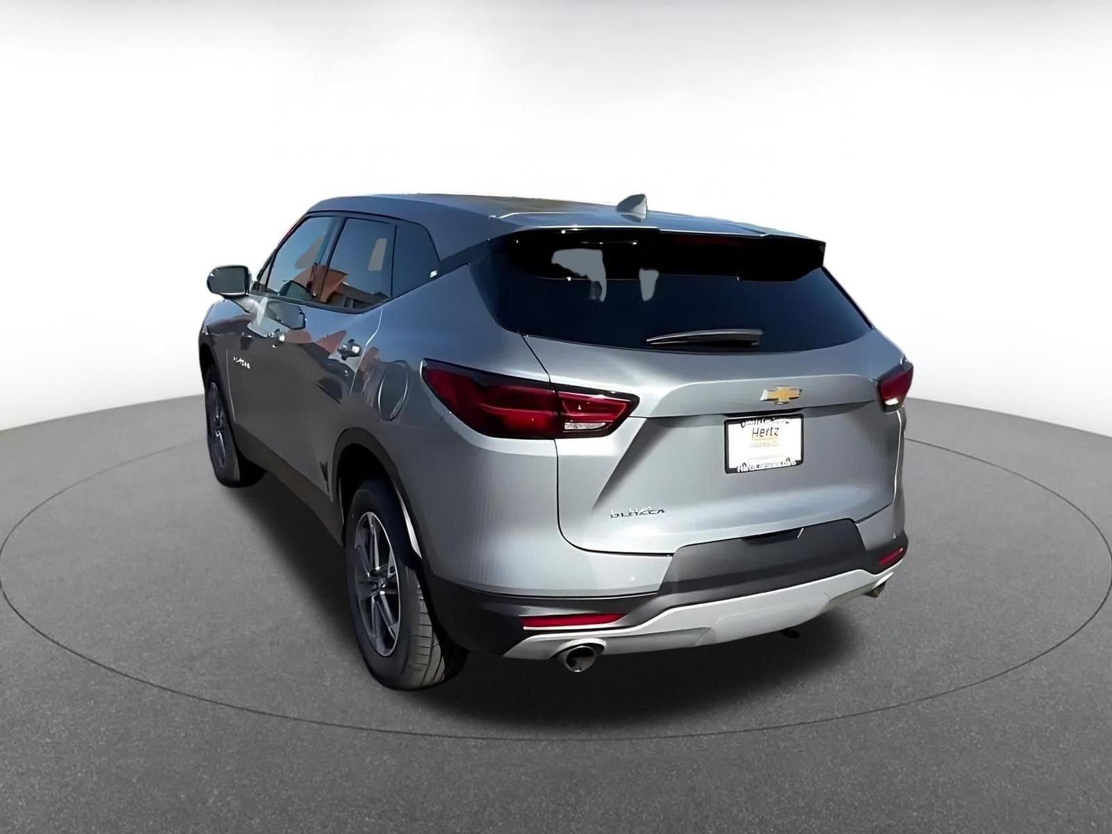 Thumbnail: 2025 Chevrolet Blazer - 11