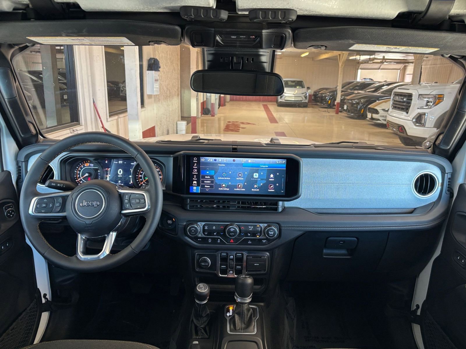 Thumbnail: 2025 Jeep Wrangler - 32