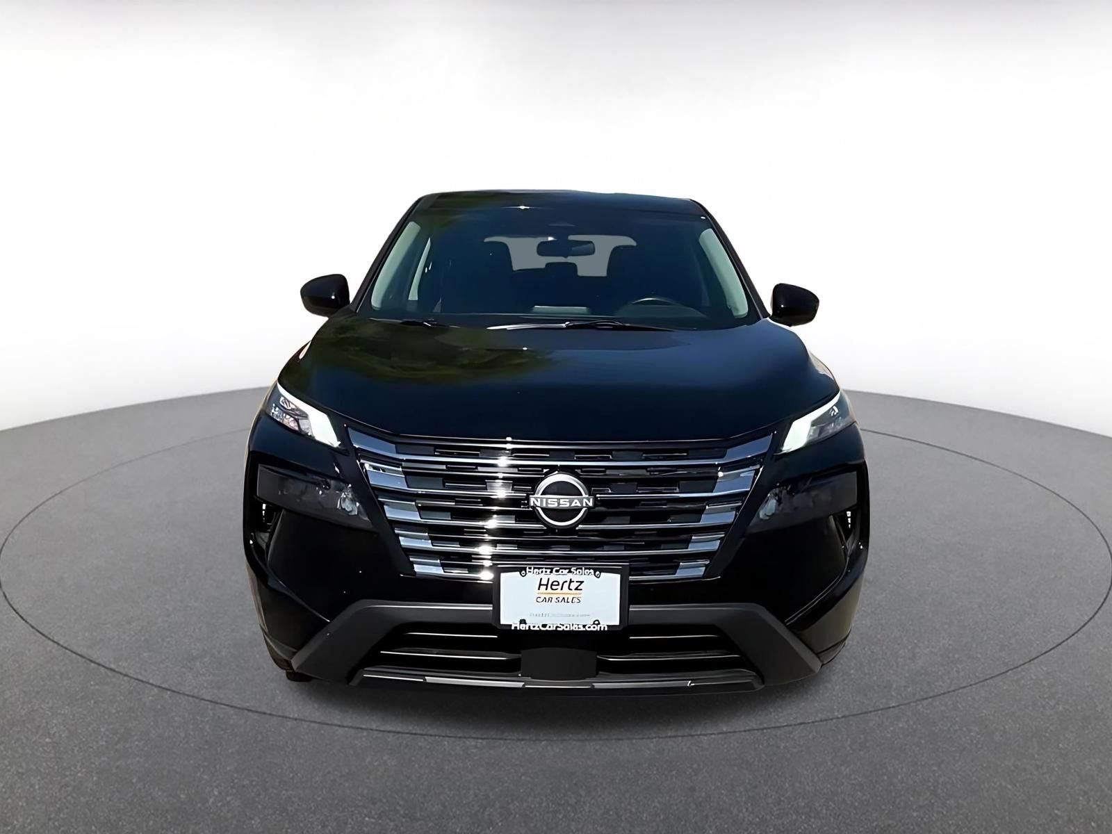 Thumbnail: 2025 Nissan Rogue - 4