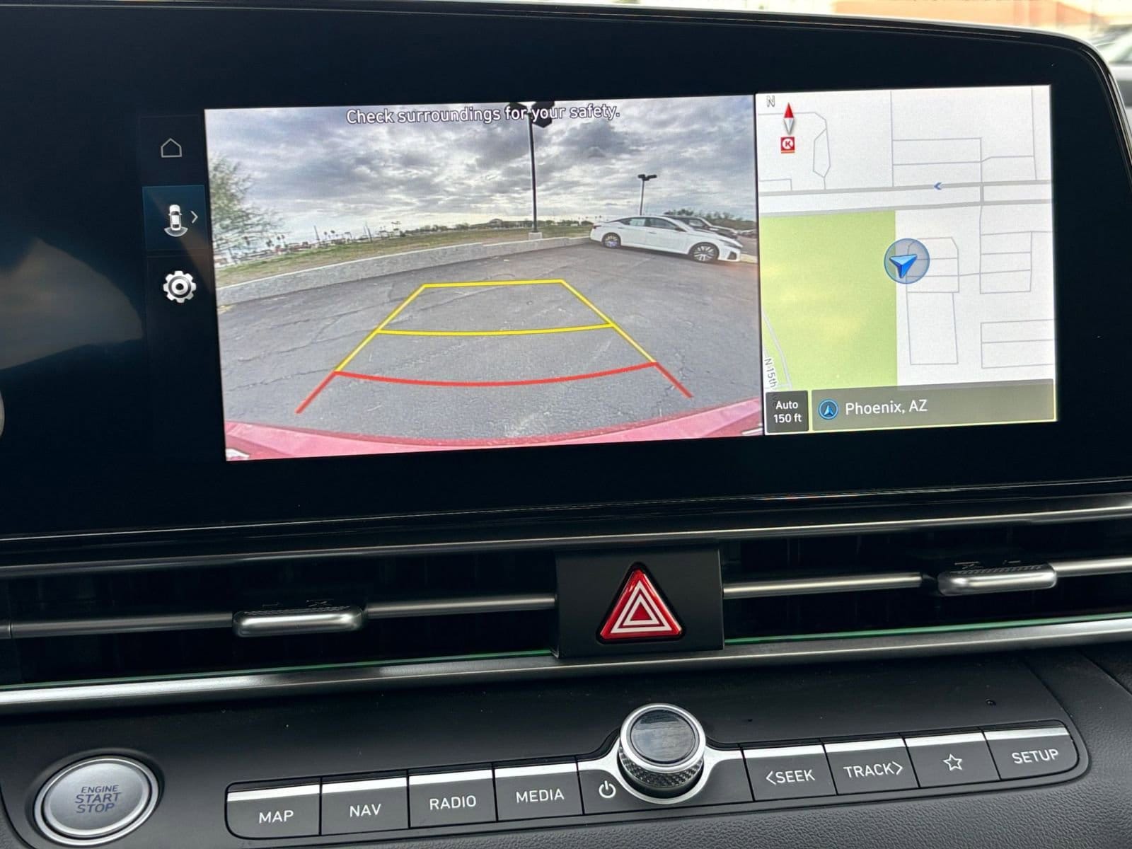 Thumbnail: 2025 Hyundai Elantra - 23