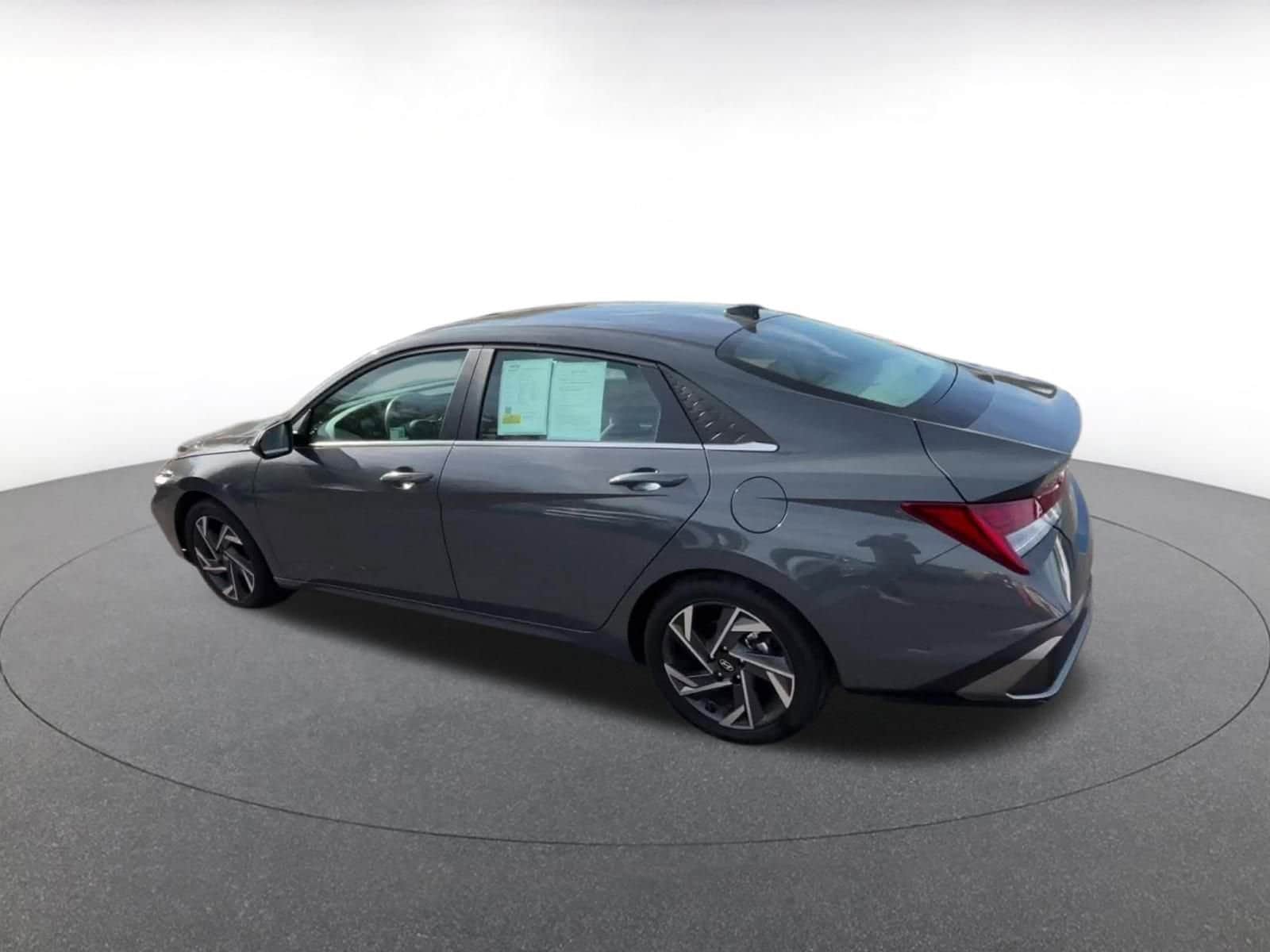 Thumbnail: 2025 Hyundai Elantra - 10