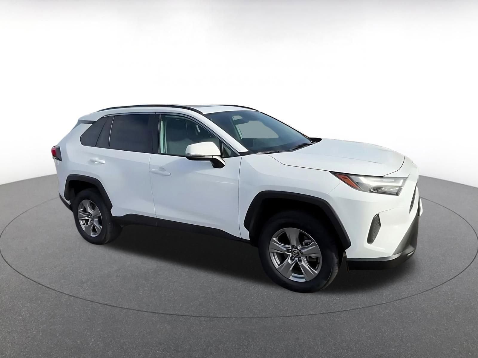 Thumbnail: 2025 Toyota RAV4 - 2