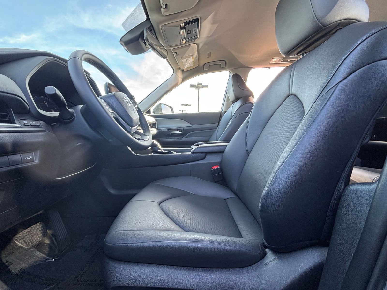 Thumbnail: 2025 Toyota Grand Highlander - 28