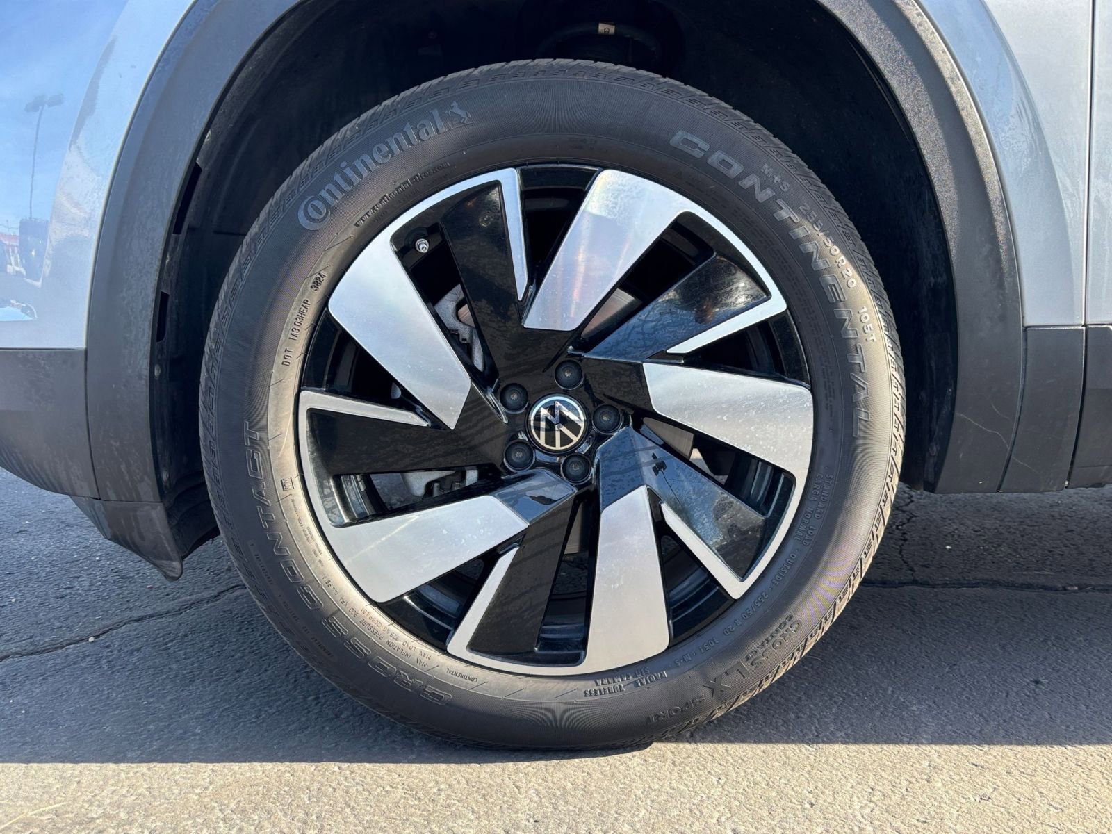 Thumbnail: 2025 Volkswagen Atlas - 32