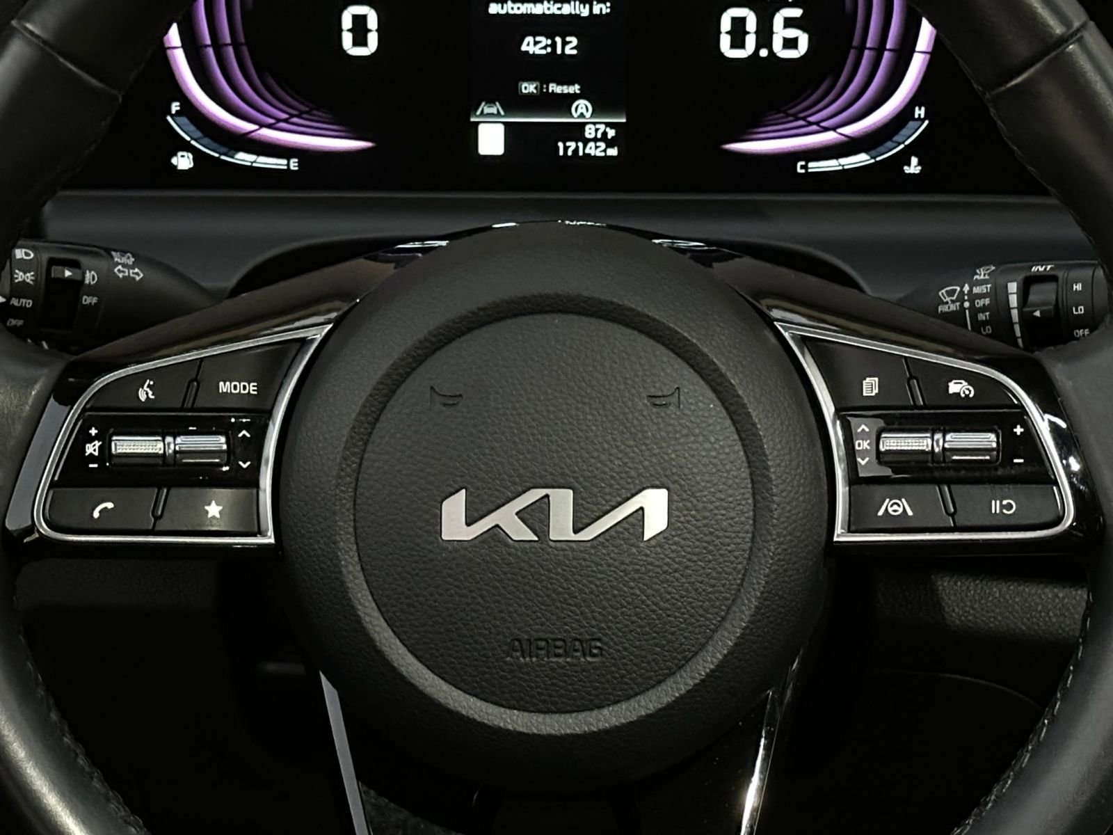 Thumbnail: 2025 Kia Seltos - 27