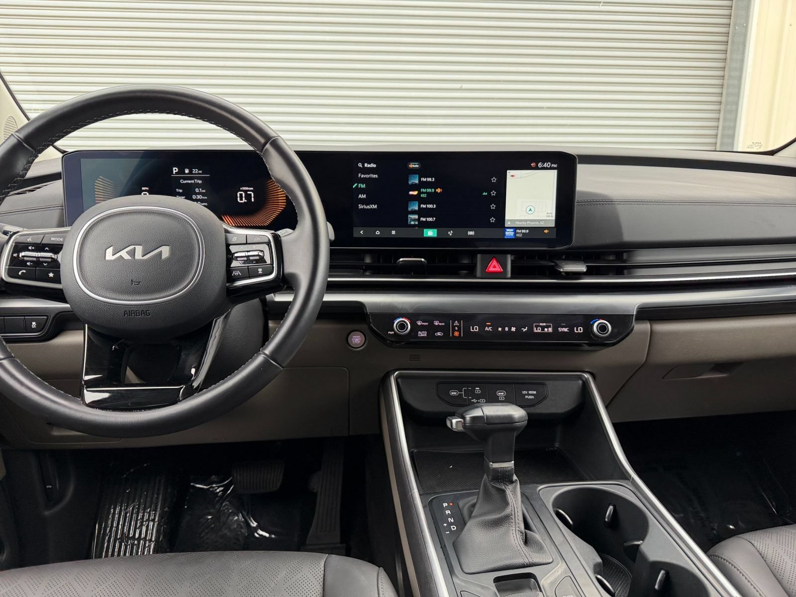 Thumbnail: 2026 Kia Carnival - 17