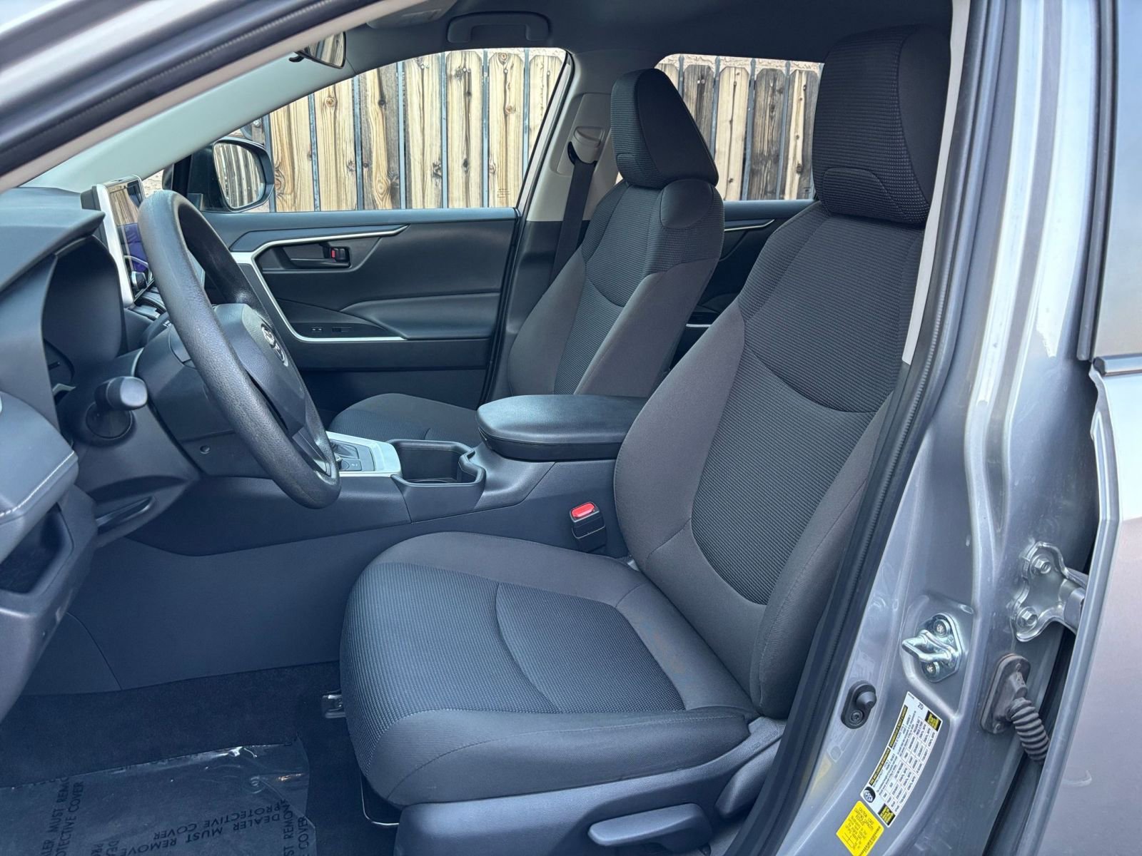 Thumbnail: 2025 Toyota RAV4 - 35