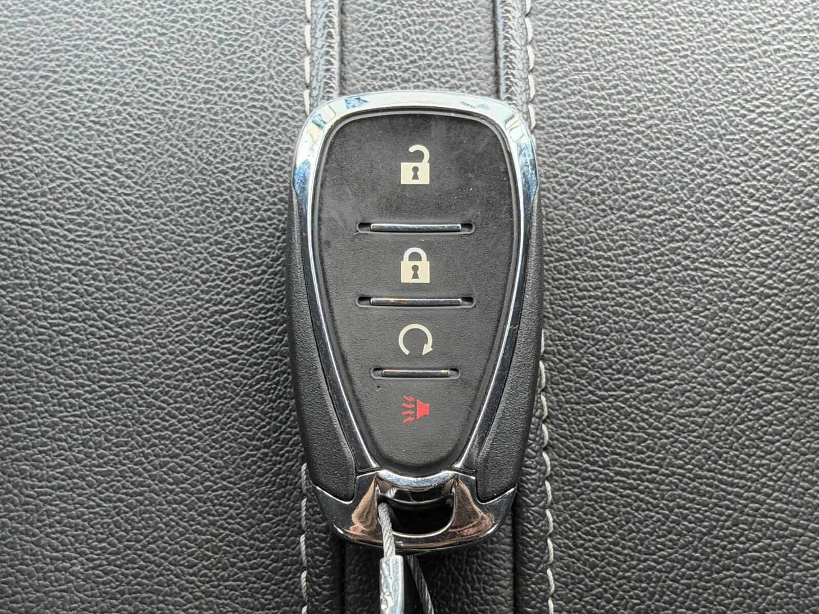 Thumbnail: 2025 Chevrolet Blazer - 21