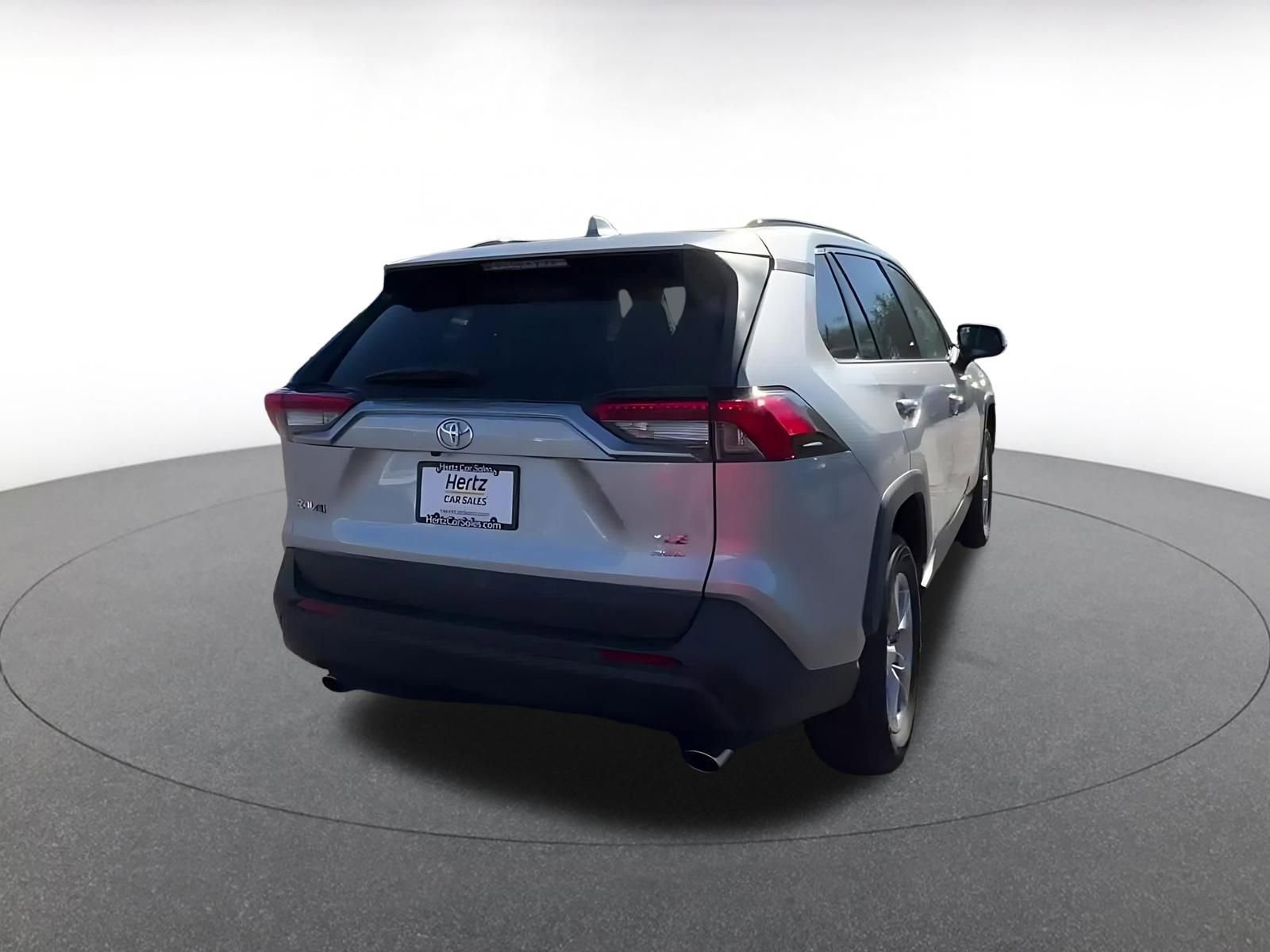 Thumbnail: 2025 Toyota RAV4 - 15