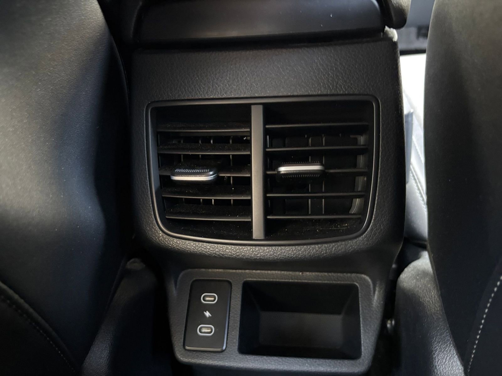 Thumbnail: 2025 Kia Seltos - 23