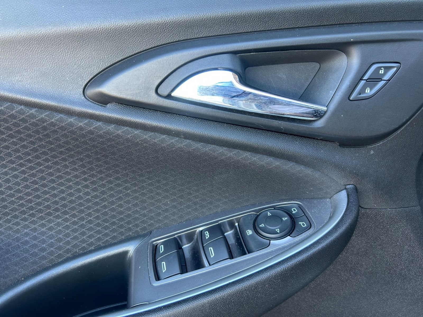 Thumbnail: 2024 Chevrolet Malibu - 20